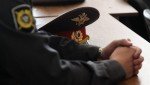 Житель Холмска похитил денежные средства у своего дяди